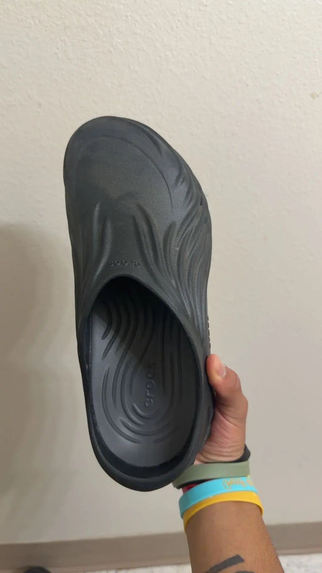 Crocs Adult Echo Wave Clogs